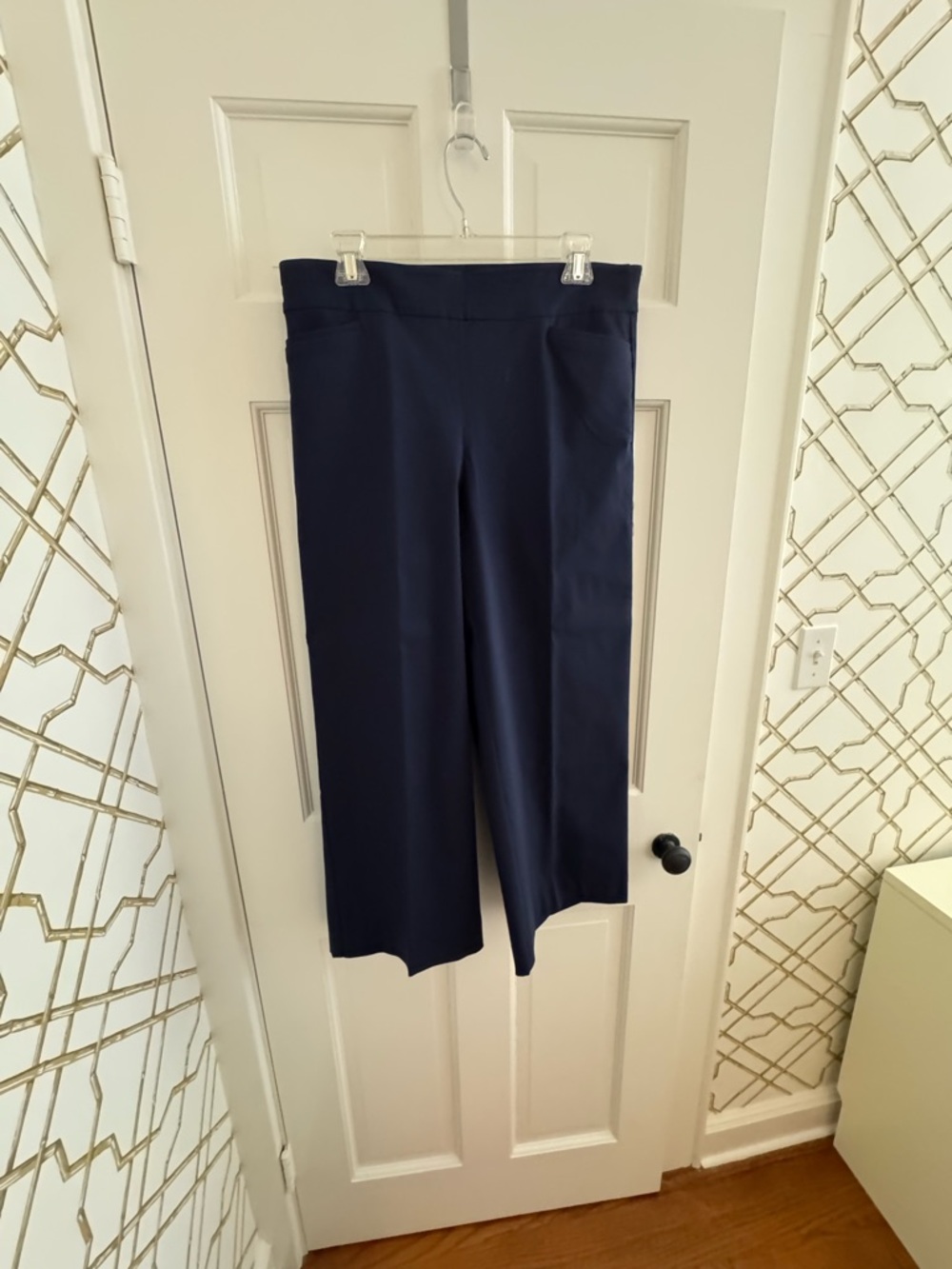 Chico's Navy Cropped Brigitte Wide-Leg Pants